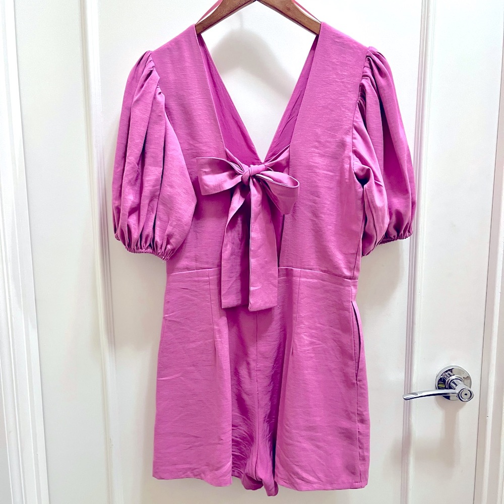 Puff-sleeved Anthropologie Romper, Medium